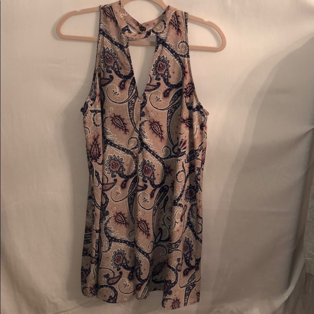 Attractive Sleeveless dress